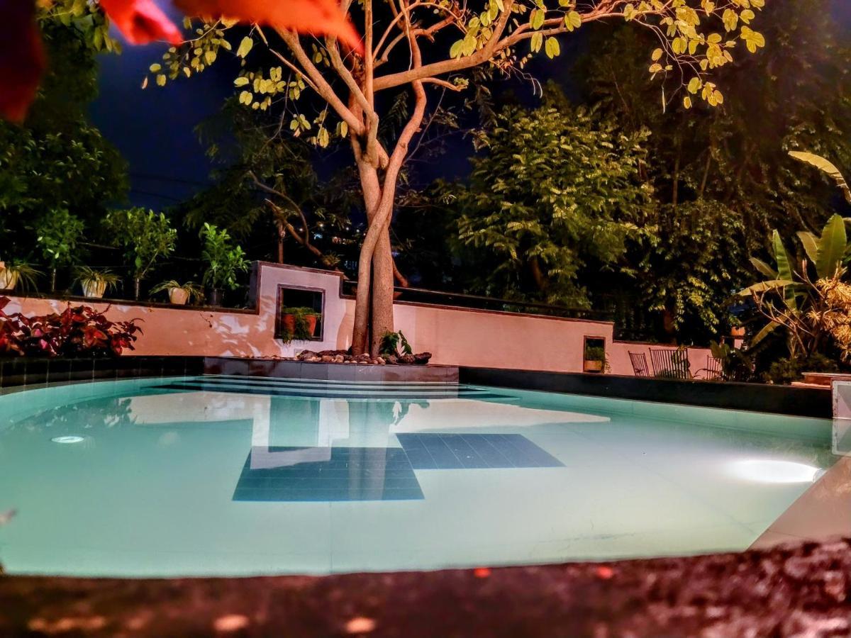 The Saneer Jaipur Hotel Exterior photo
