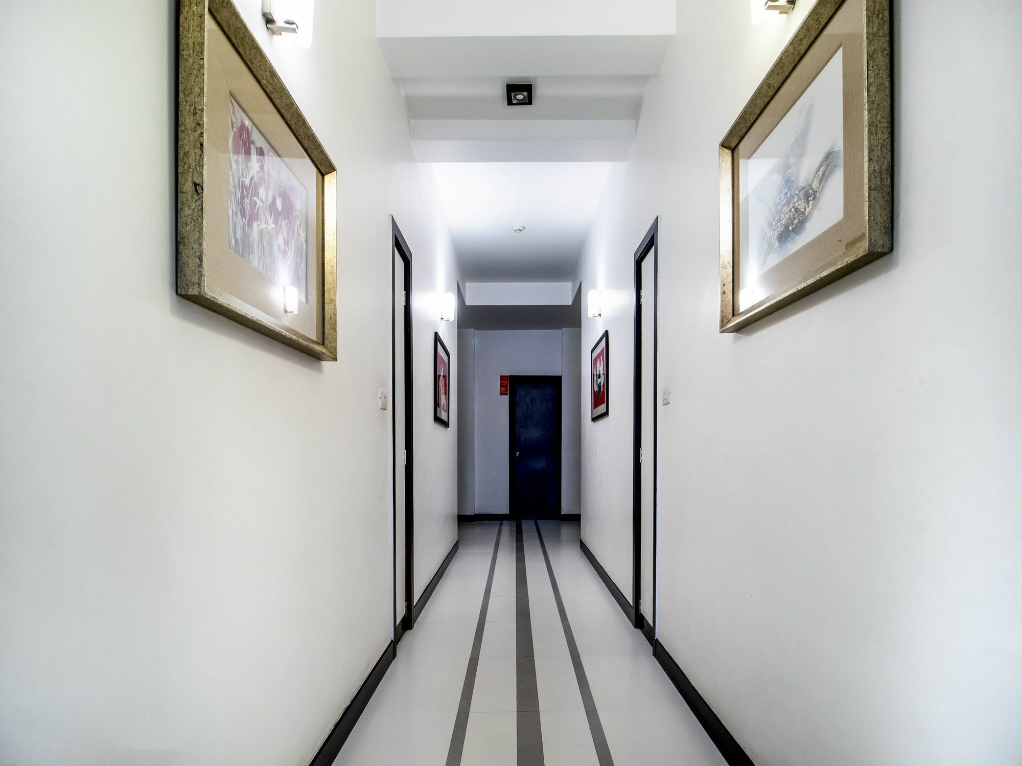 The Saneer Jaipur Hotel Exterior photo